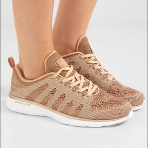 APL rose gold Propelium sneakers size 7,5 US